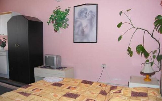 Hotel Aldek