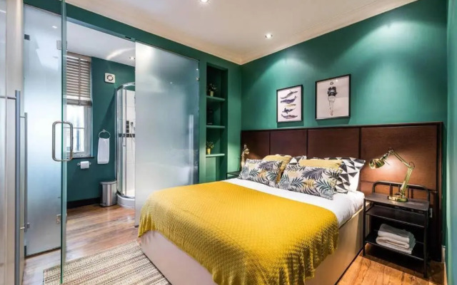 Fantastic One Bedroom Apartment in Soho