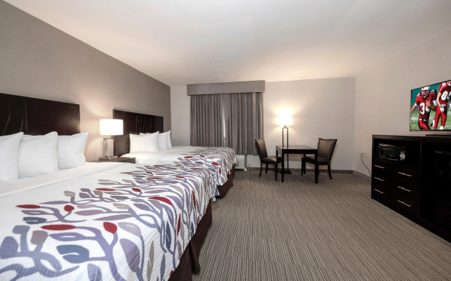 Red Roof Inn & Suites Newburgh – Stewart Airport/ West Point