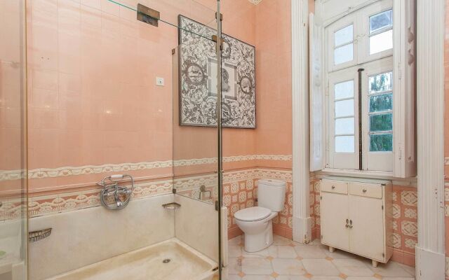 The Romantic Suites & Garden Guest House - Adults Only