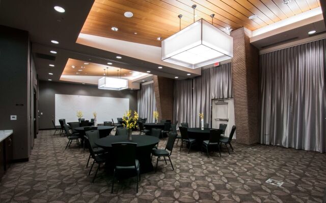 Archer Hotel Falls Church