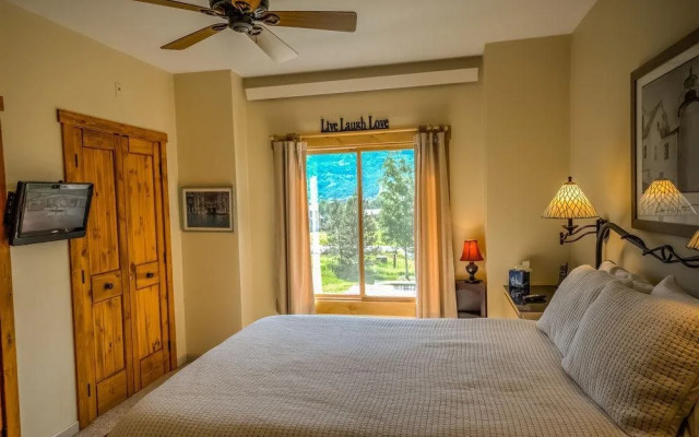 The Rockies by Retreatia