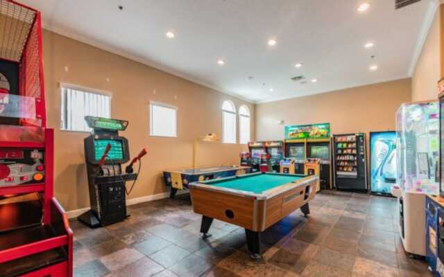 Pompano Place 3 Bedroom Townhouse by RedAwning