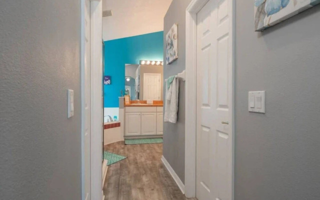 Spacious 4 bed 3 Bath Pool Home