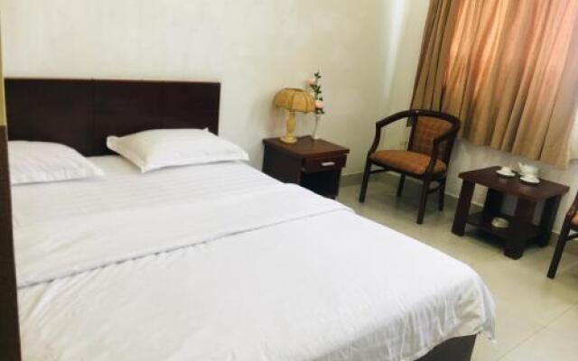 RedDoorz Phuong Thuy Hotel Thu Duc near QL13