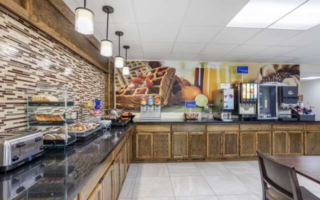 Best Western Inn At Blakeslee-pocono