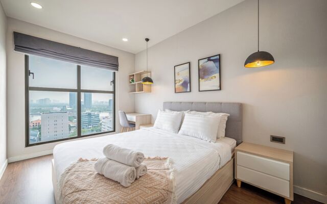 Vera Apartments - Saigon Royal Residence