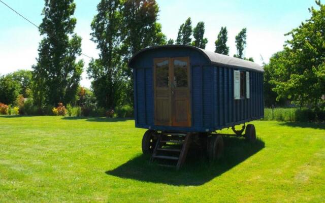 Gîte Prunay-Cassereau, 3 pièces, 4 personnes - FR-1-491-178