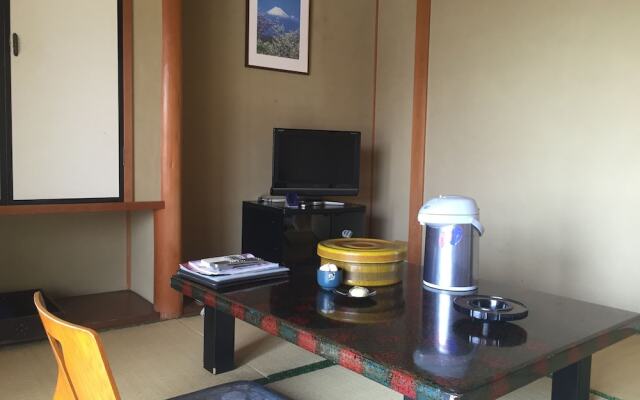 Yugawara Onsen Ryokan Greenso