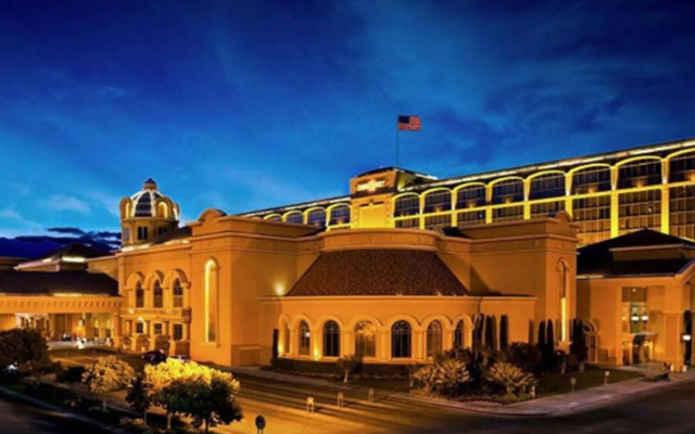 Suncoast Hotel and Casino