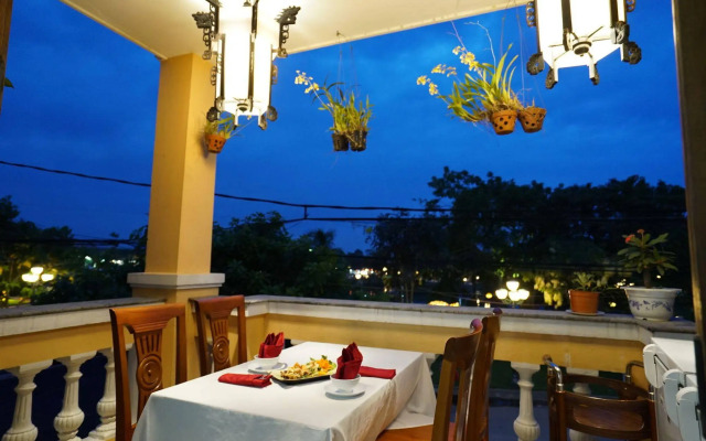 An Hoi Hotel