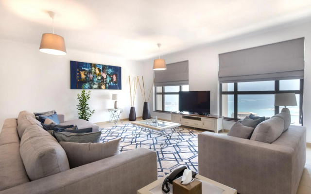 Stunning Marina Seaview Apartment 4 BR JBR