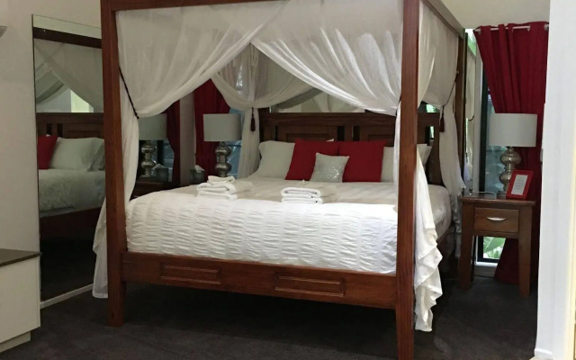 Linger A While Chalet