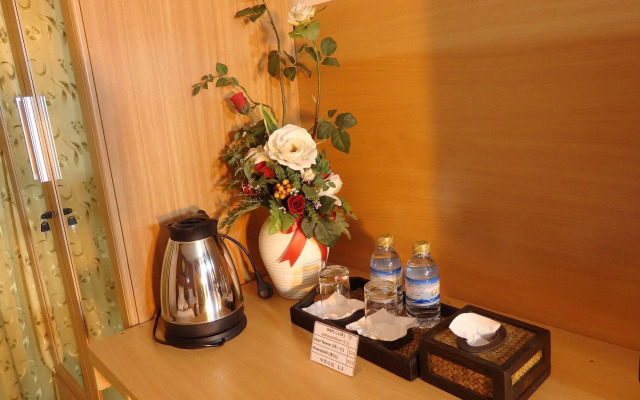 Pohseen Hotel