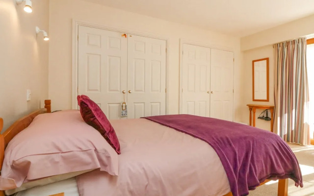 37 Ocean Park