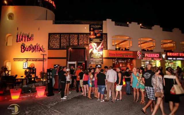 Naama Blue hotel