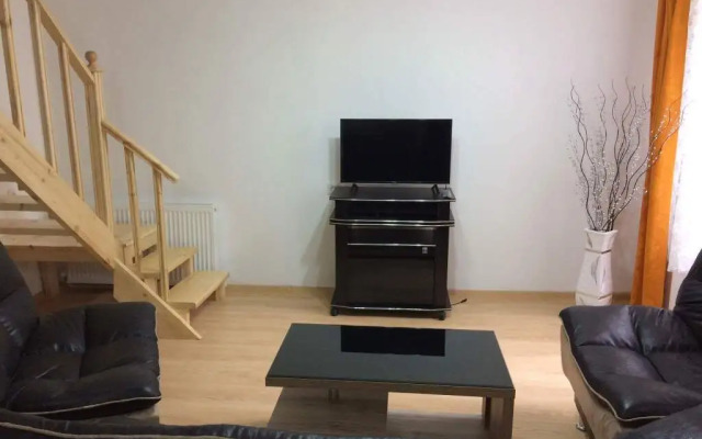 Party Hostel