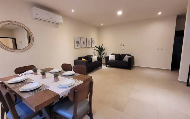 Luxury & Spacious Apartmen in PdC 3km From Beach