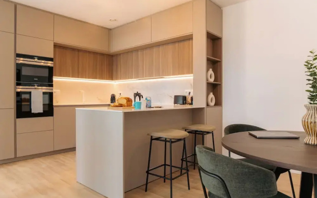 Media Bay Apartments