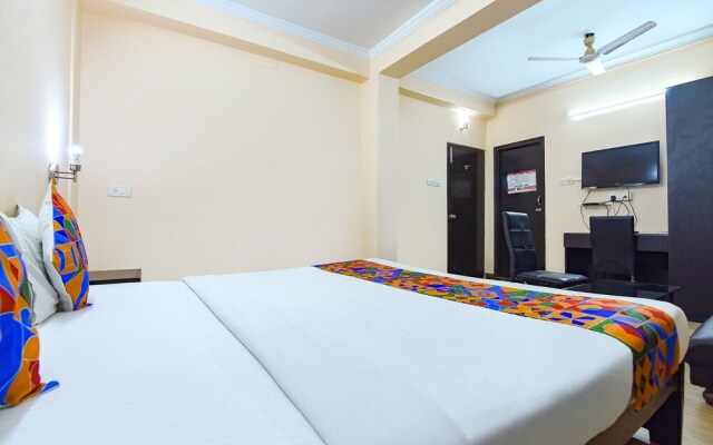 Fabhotel Dovers Inn
