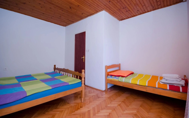 Apartments Elvira