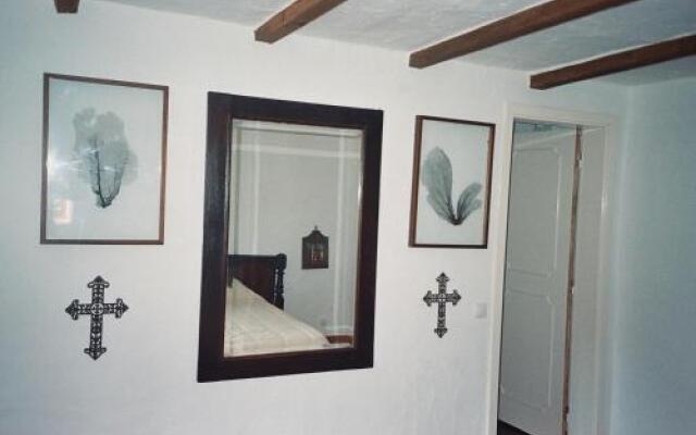 Monte De São Sebastião Do Vale Do Alcaide