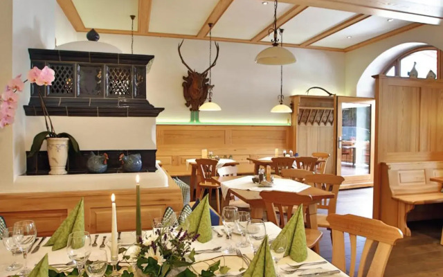 Postgasthof Hotel Rote-Wand