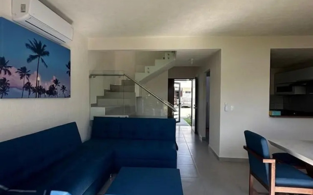 Puerto Vallarta Altavela Egina 59
