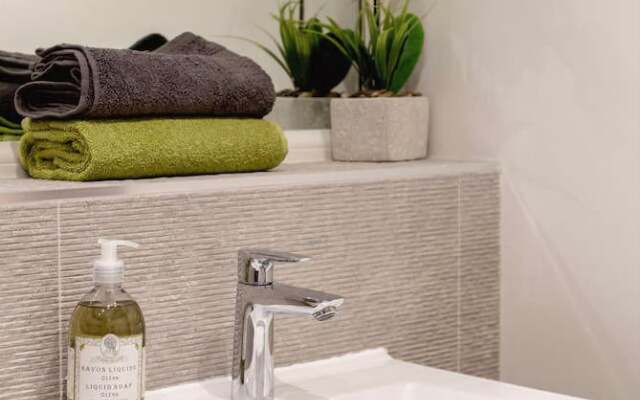 Stafford Street Heart Of The City Luxury Apt