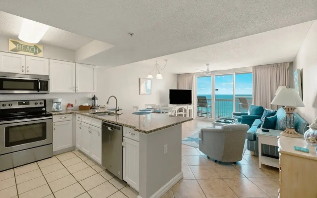 Pelican Beach 0805 1 Bedroom Condo by Pelican Beach Management