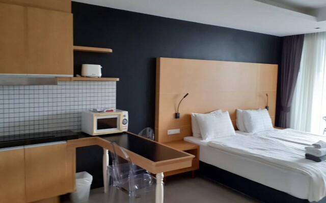 Vivace Hotel (SHA Certified)
