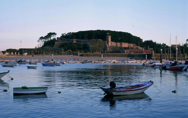 Parador De Baiona