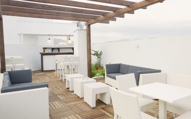 Living4Malaga Suites Superior