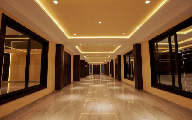 Royal Ritz