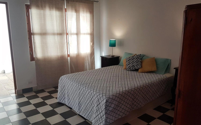 Lovely new-build colonial house with plunge pool