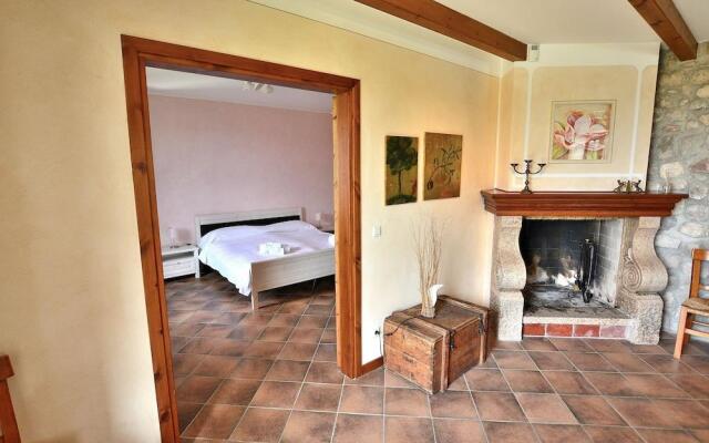 Apartment With Pool Ai Pignoi Ground F