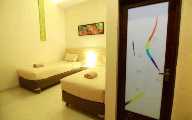 Savita Garden Inn