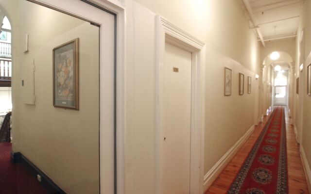 Hotel Claremont Guest House