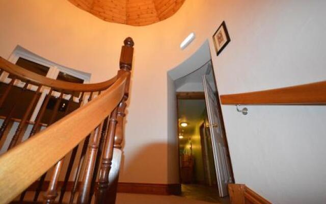 Crockatinney Guest House
