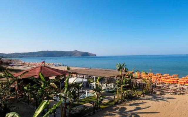 Acqua Marina Village