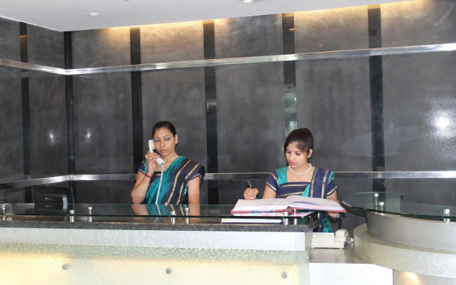 Hotel Shanti Palace