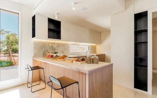 3239 Domina 55 by Perle di Puglia