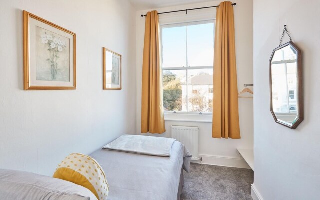 Host Stay Seaside View