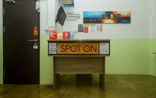 SPOT ON 89805 The Traveler Home