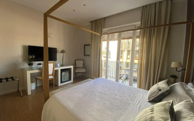 Maxim B&B Suite Rooms