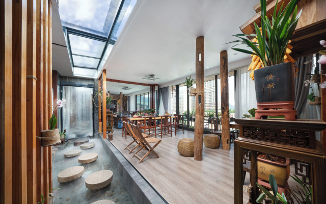 Meeteem Boutique Hotel