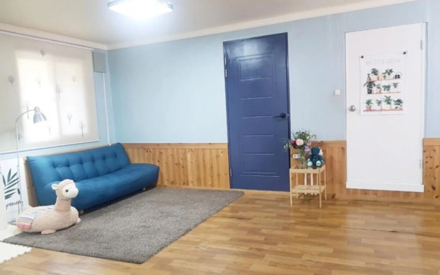 Gapyeong Supeuro Ganeungil Pension