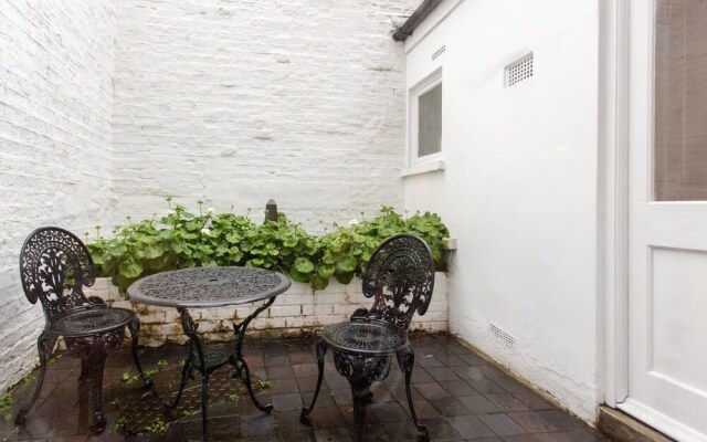 Stylish 3 bed House 2 Minutes From Baker Street!