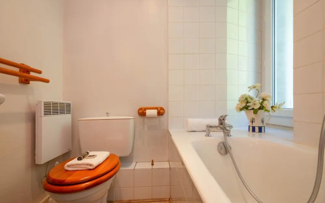 R Sidence Bel Alp 16