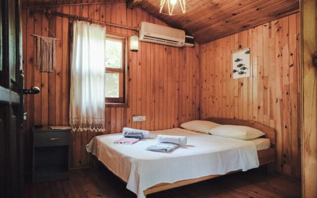 Base Bungalow Olympos